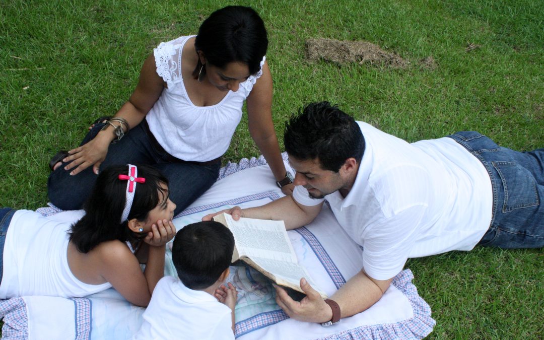 10 Consejos para Ayudar a Nuestros Niños a Leer